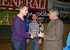 27112010 Gemeindehallentuenier 070