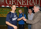27112010 Gemeindehallentuenier 075